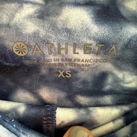ATHLETA Blue Tie Dye Extra Small EUC Leggings Watercolor Yoga Stretch Tights - Picture 4 of 10
